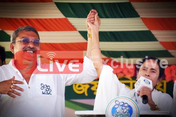 শ্রীরামপুর লোকসভা কেন্দ্রের তৃণমূল প্রার্থী কল্যাণ ব্যানার্জীর সমর্থনে জগৎবল্লভপুরে মমতা বন্দ্যোপাধ্যায়ের জনসভা।